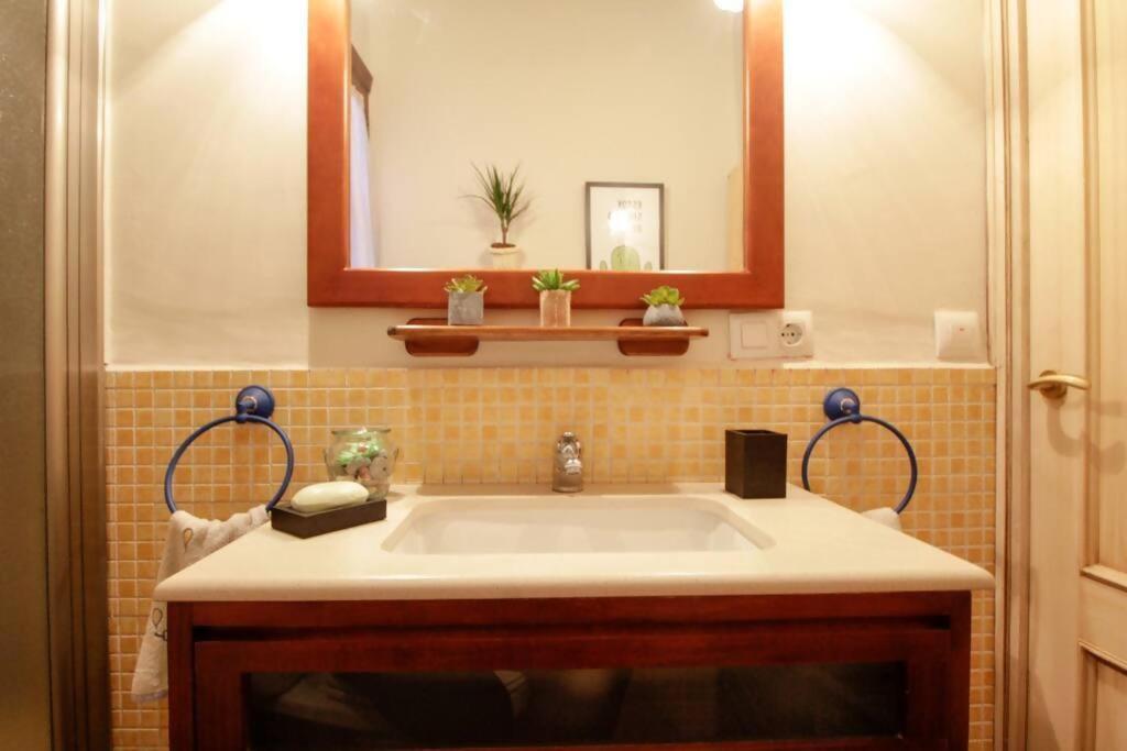 Appartement Hosfty Centro Mirador San Marcos 1 à Séville Extérieur photo