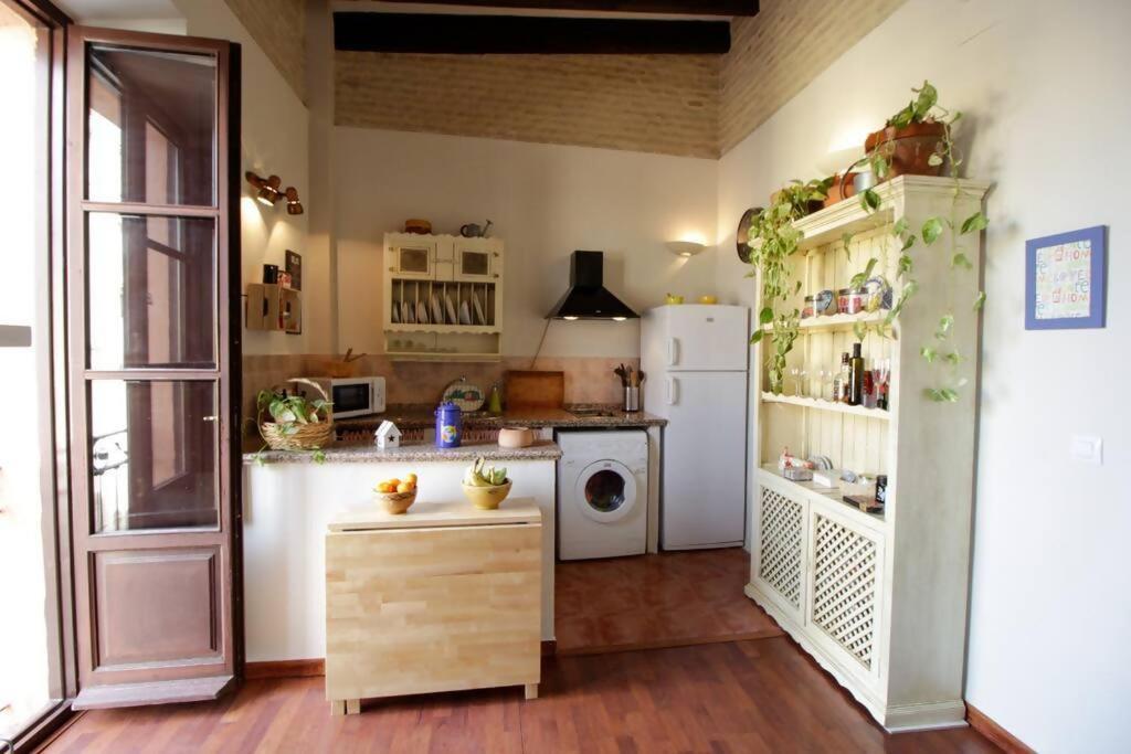Appartement Hosfty Centro Mirador San Marcos 1 à Séville Extérieur photo