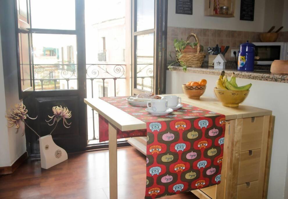 Appartement Hosfty Centro Mirador San Marcos 1 à Séville Extérieur photo